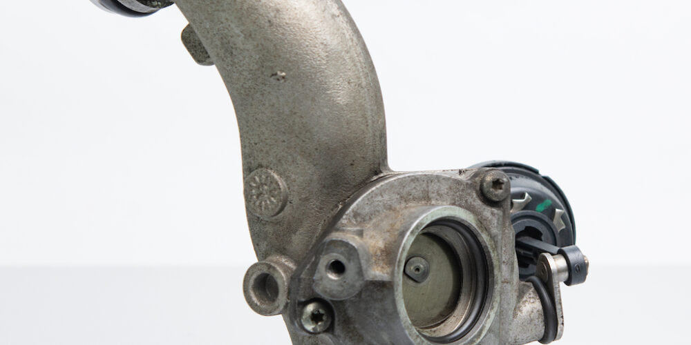 11658512394 BMW Verbindungsrohr