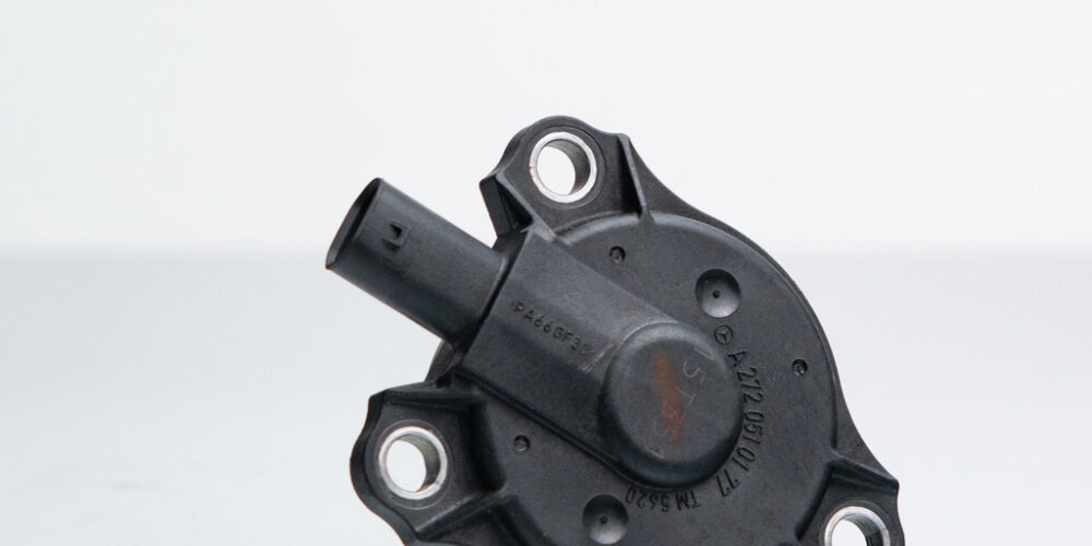 A2720510177, M272, Mercedes Zentralmagnet Nockenwellenversteller, S203, W203, W204