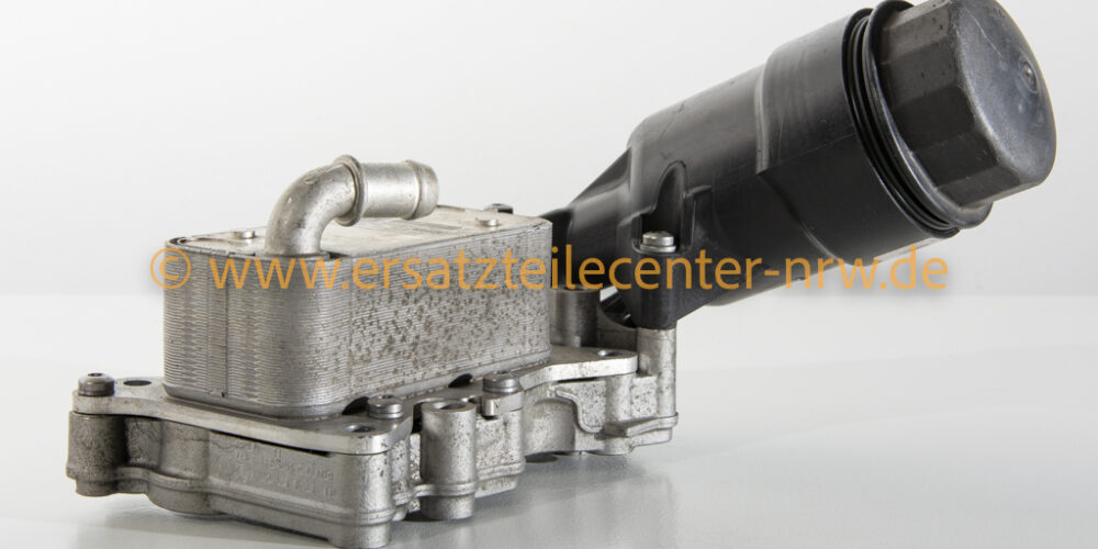 A6511800665 Ölfiltergehäuse mit Ölkühler für Mercedes E-Klasse W212 220 CDI