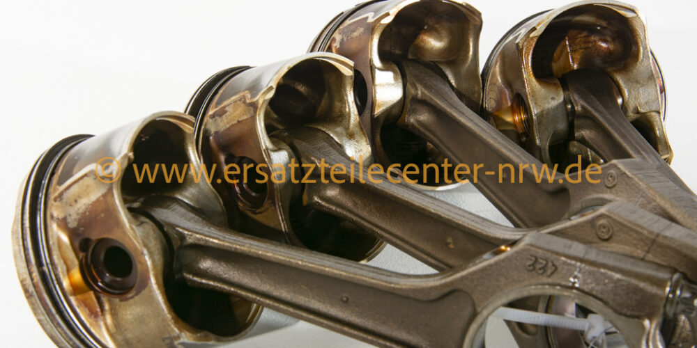 BMW Kolben mit Pleuelstange, N42B20